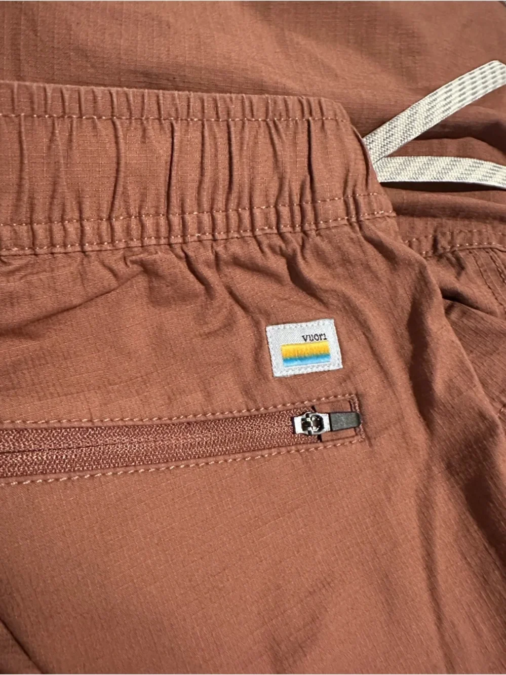 Vuori Men Ripstop Climber Pant Clay Brown Medium Outdoor Travel - Picture 3 of 5